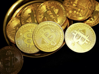 고래 이탈 vs RSI 강세…비트코인, 갈림길에서 ‘상승 신호’와 ‘경계 신호’ 공존